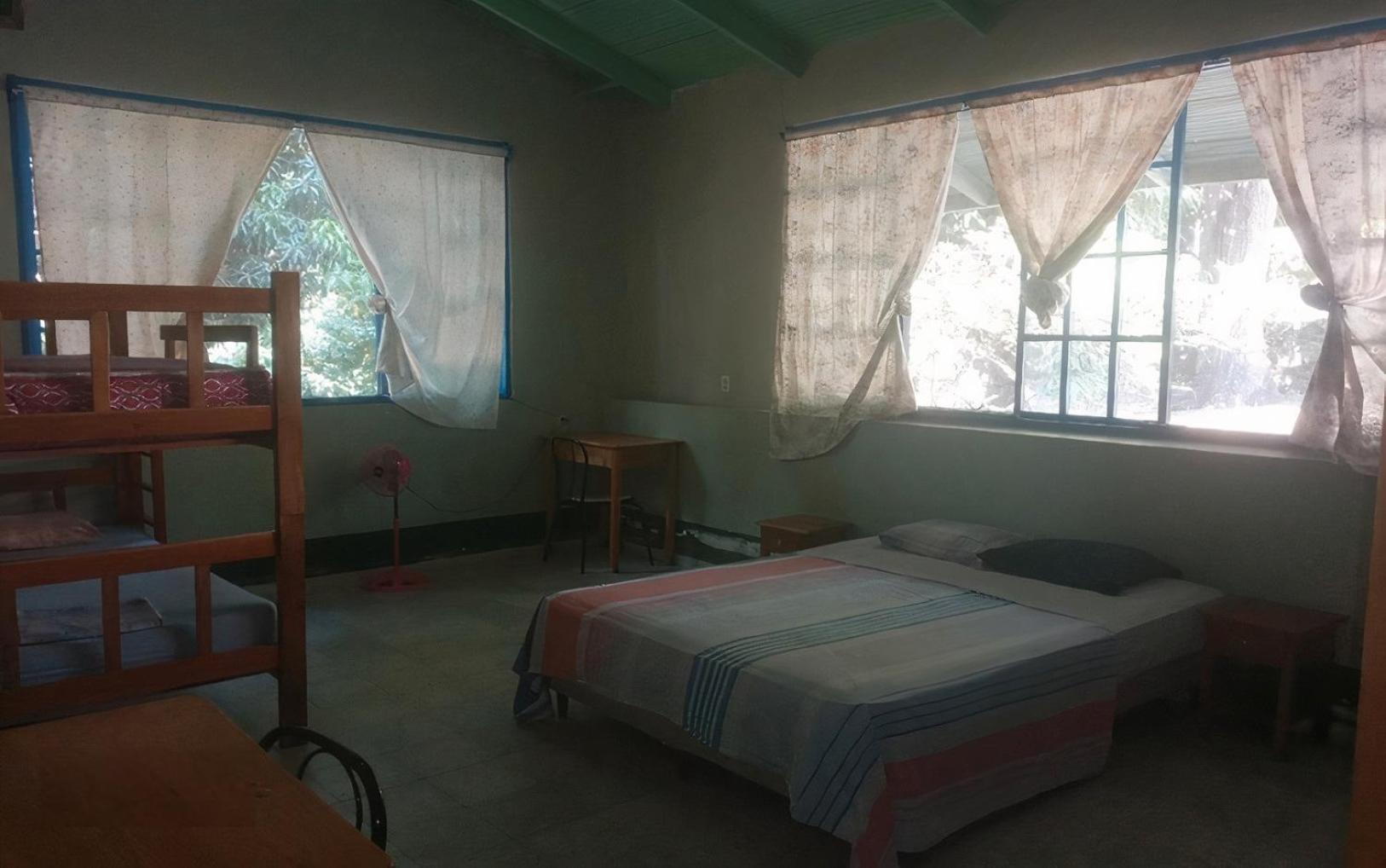 Hostal Juan Lindo 圣佩德罗苏拉 外观 照片